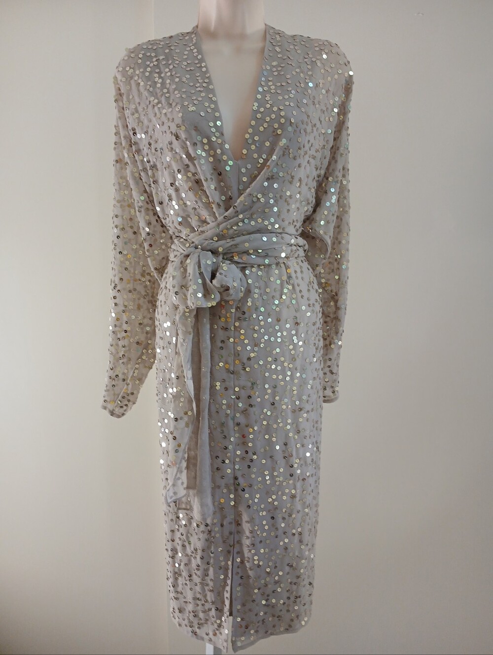 ASOS DESIGN Scatter Sequin Batwing Wrap Midi Dress - Size 40 / US 8